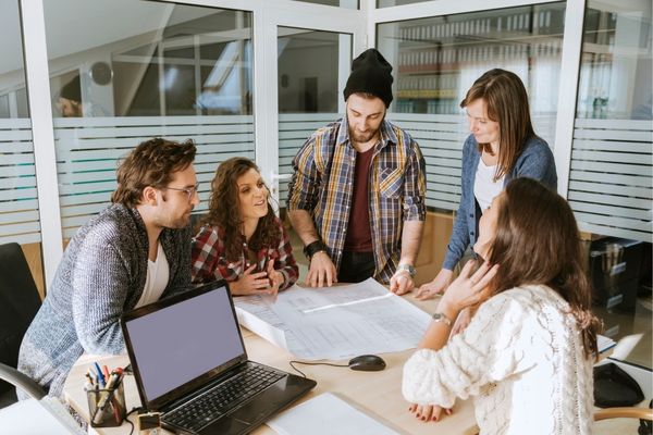 Văn hóa khởi nghiệp tốt mang lại lợi ích cho nhân viên thế nào?