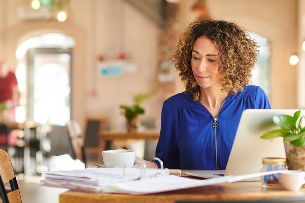 Sự khác nhau giữa remote work và work from home là gì?