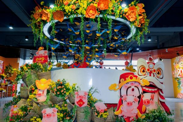 Decor văn phòng ngày Tết với linh vật con giáp phong thủy