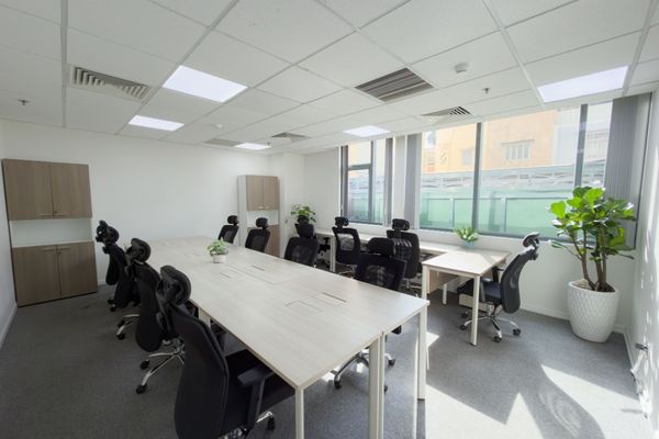 Đi khảo sát thực tế văn phòng