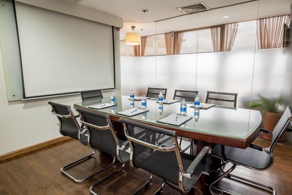 Thiết bị trình chiếu và hội họp