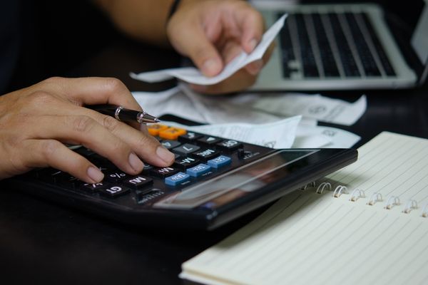 Làm thế nào để hạn chế các chi phí phát sinh khi thuê văn phòng?